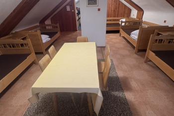 16. izba 5 - lôžková (2)