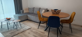 A35 LIVING ROOM