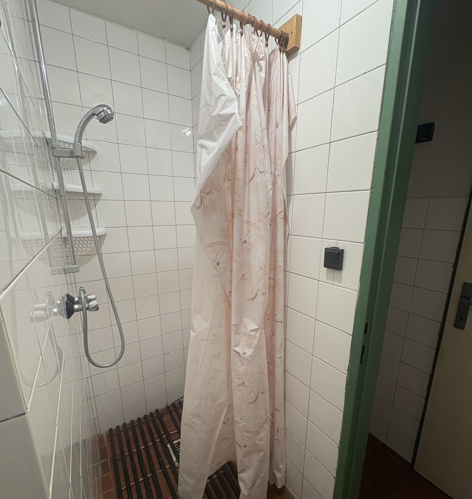 sociálne zariadenie č.1 (2)