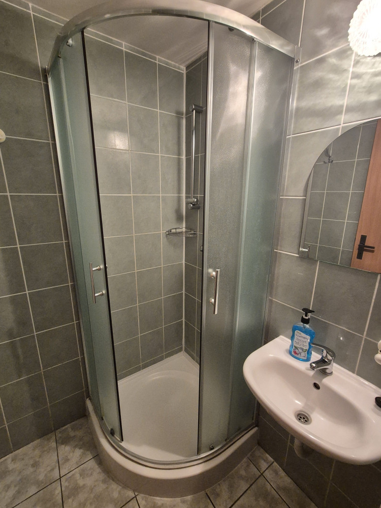 Stará škola - kúpelňa